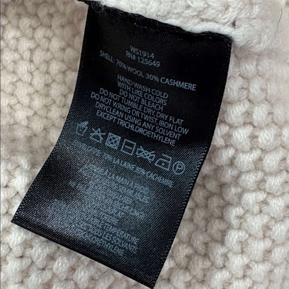AETHER Half-Zip Cashmere & Wool Sweater small - Picture 6 of 6